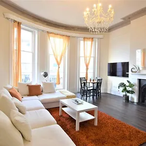 Flash Sale Kempton 2 Bedroom Flat Bn224eat04 , Brighton United Kingdom