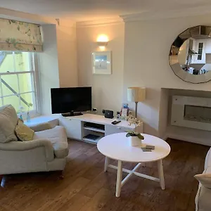 One Bed Flat Close To Centre , Exeter United Kingdom